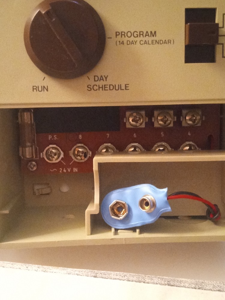 Orbit WATERMASTER Model# 57006 Automatic Sprinkler 6 Zone Timer w Transformer