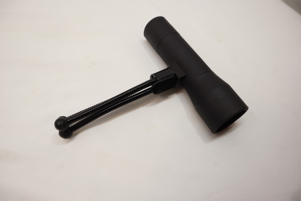(2) PORTABLE MONOCULAR MINI SCOPE W/TRIPOD ***