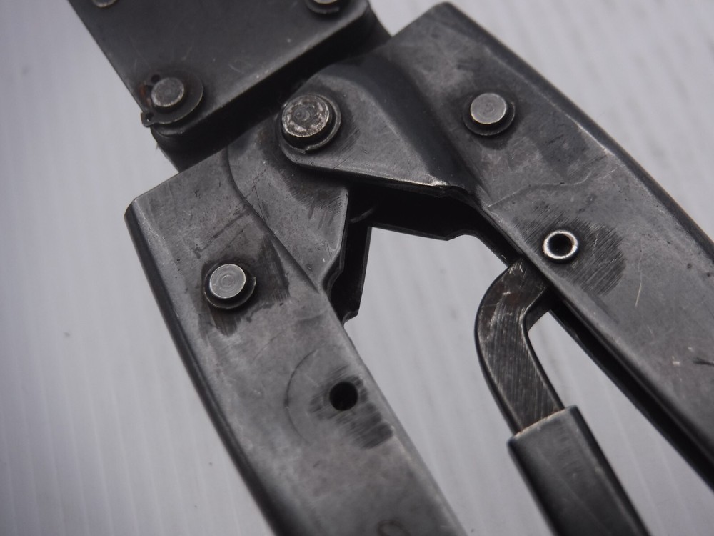 AMP 90066 Hand Crimper