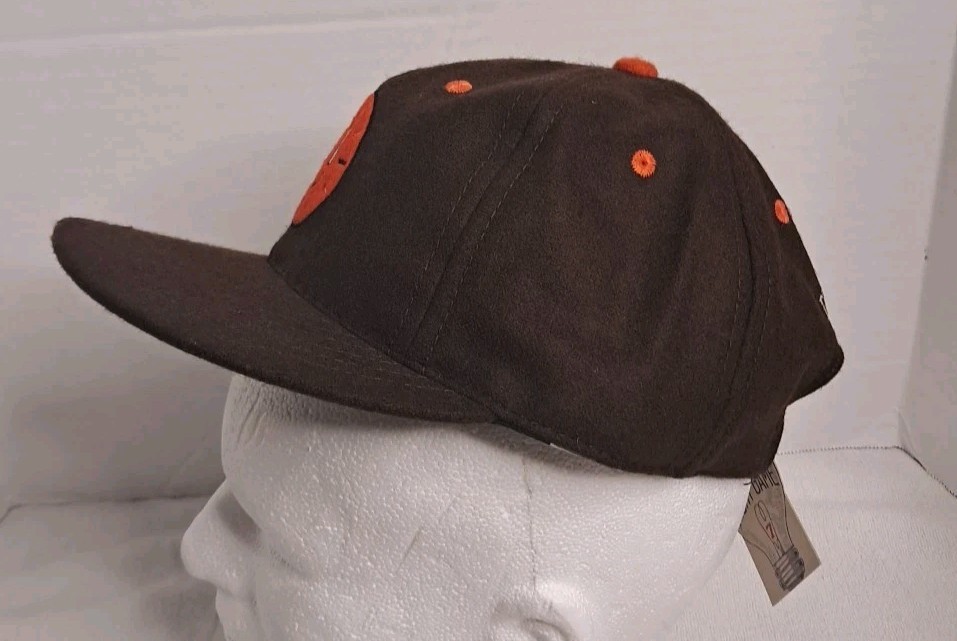 NWT Loki Marvel Studios Cast & Crew Brown Wool Baseball Adjustable Hat Cap- RARE