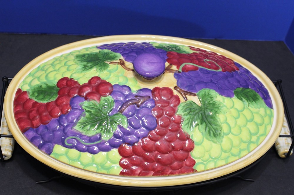 Temp-tations Presentable Ovenware By Tara Fruit Basket Pattern 4 Piece Set