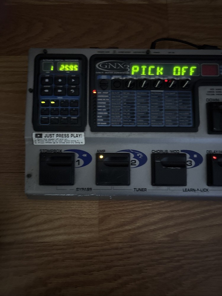DigiTech GNX3 Guitar Workstation Multi-Effects Guitar Effect Pedal