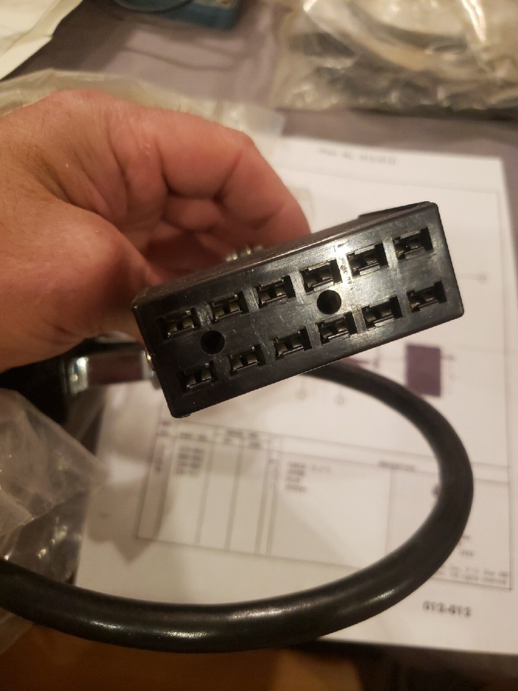 TEKTRONIX Connector Cable PART NO. 012-012