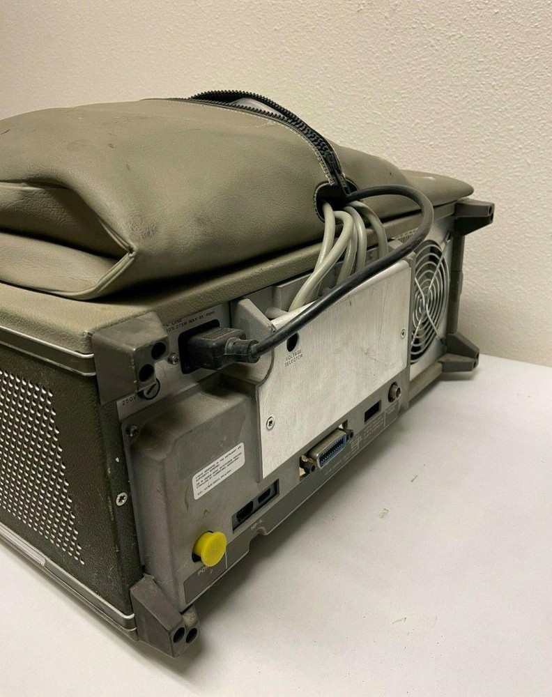 HP Hewlett Packard 1631D Logic Analyzer W/ Probes