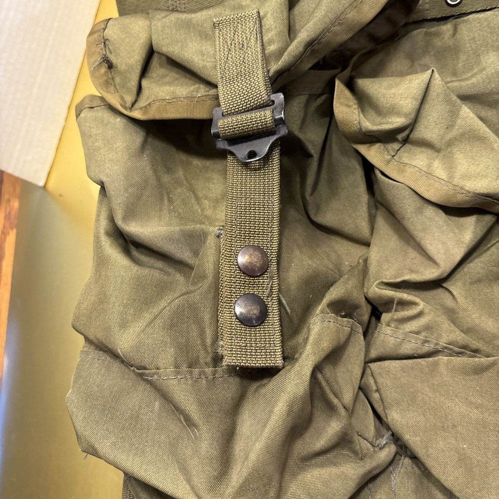 Military Field Back Pack- No Frame 15 Years Old ( S2)