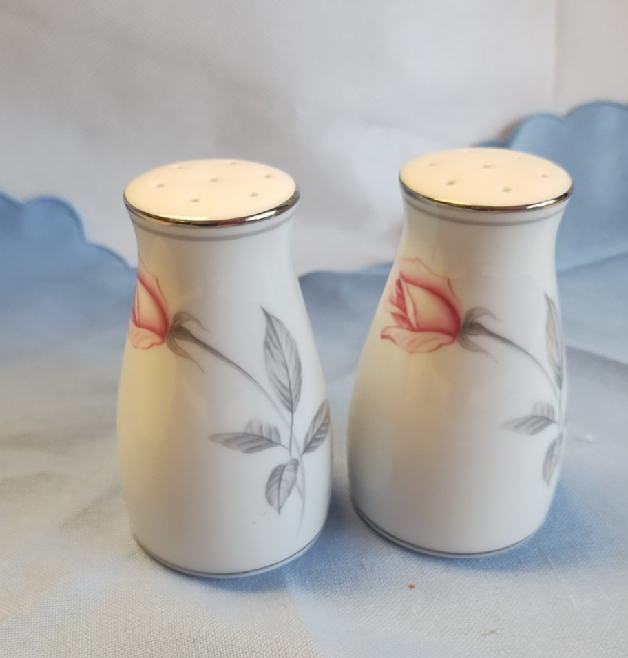 Noritake China Melrose Salt & Pepper Shaker Set