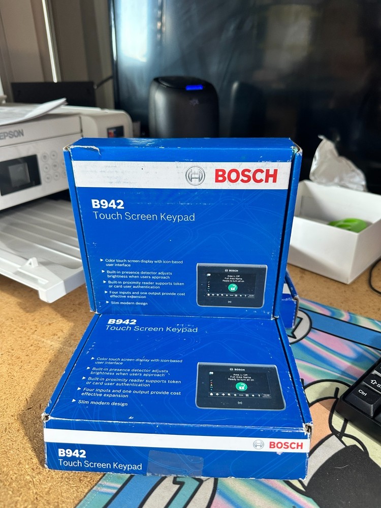 Bosch B942 Touch Screen Keypad - Black