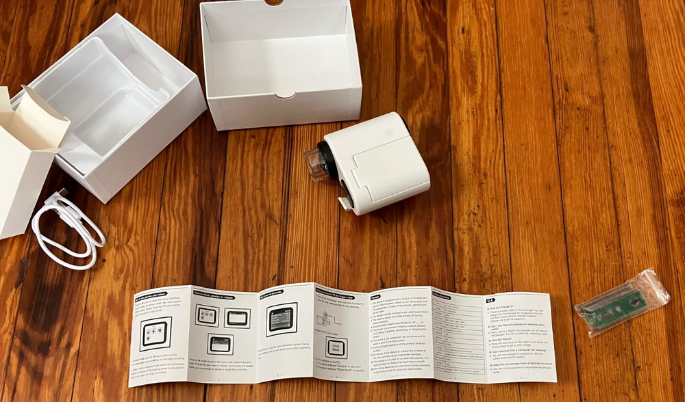 Dcorn Microscope for Kids Handheld Mini Scope 2" LCD Screen 1000+ Magnification