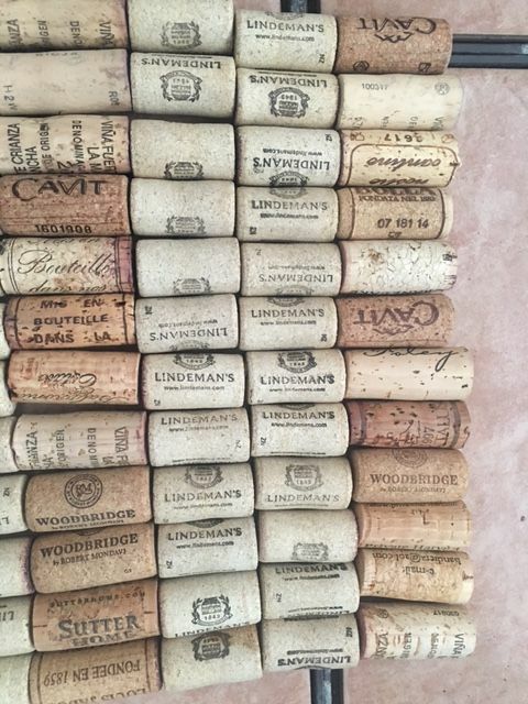 84 Pieces NATURAL Red/White Used Wine Corks for Crafts Art Material