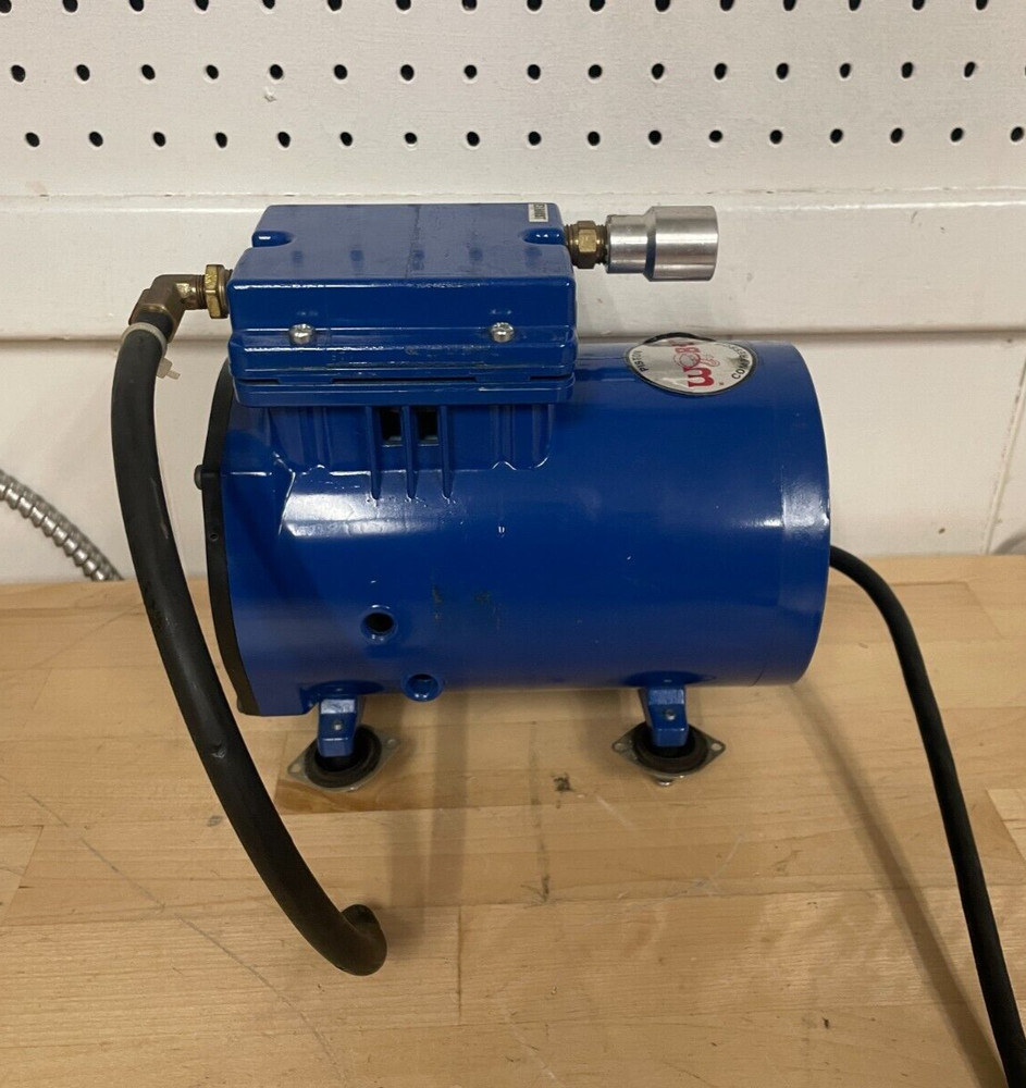 Thomas Industries 607BA44-870 piston compressor works *