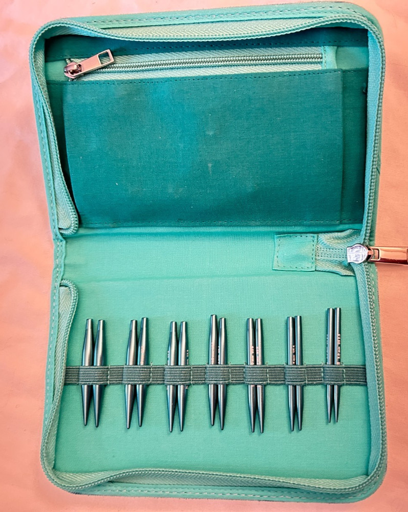 Hobbii Stellar Mini Interchangeable Circular Needle Set - Emerald