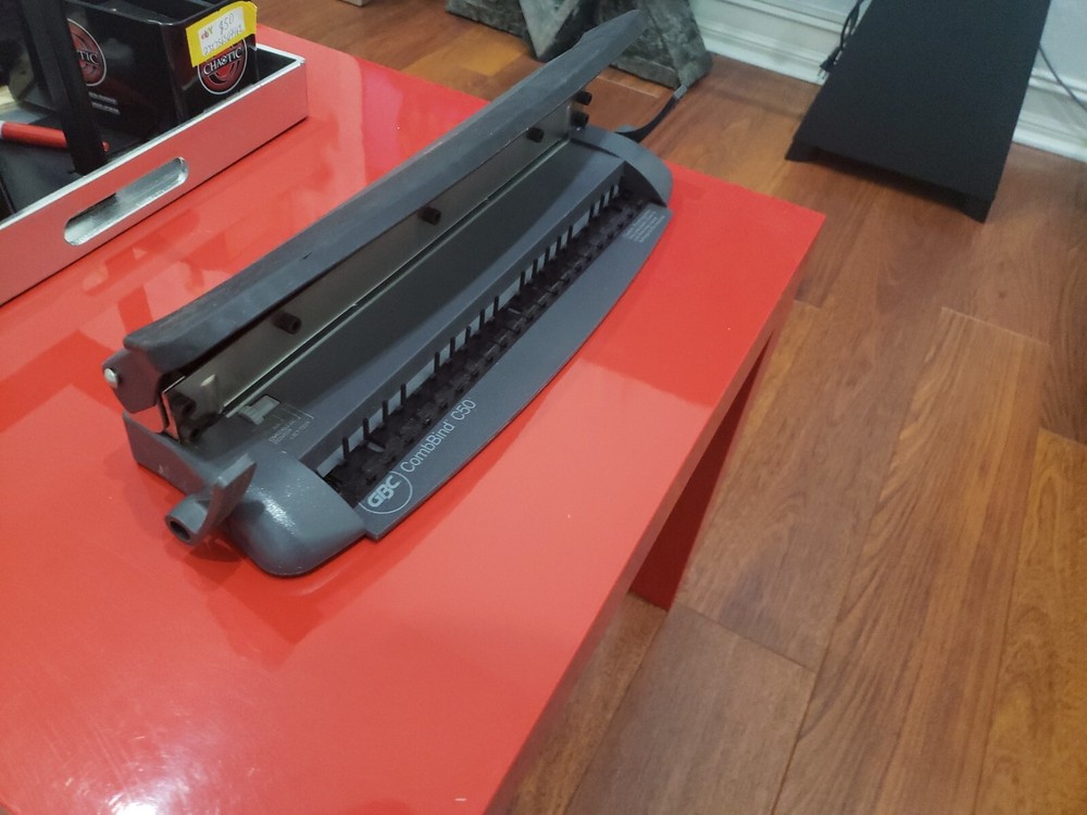 GBC CombBind C50 Binding With (2) 100 Pk Spines