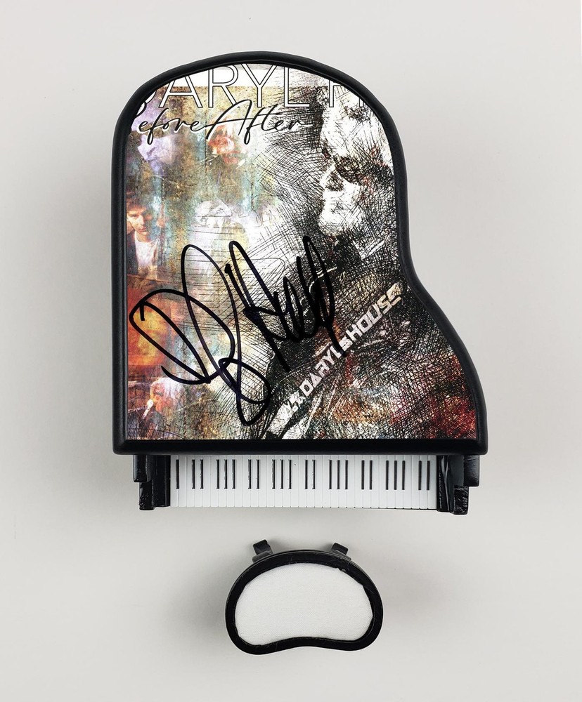 Daryl Hall Autographed Signed Custom Toy Mini Piano BeforeAfter ACOA