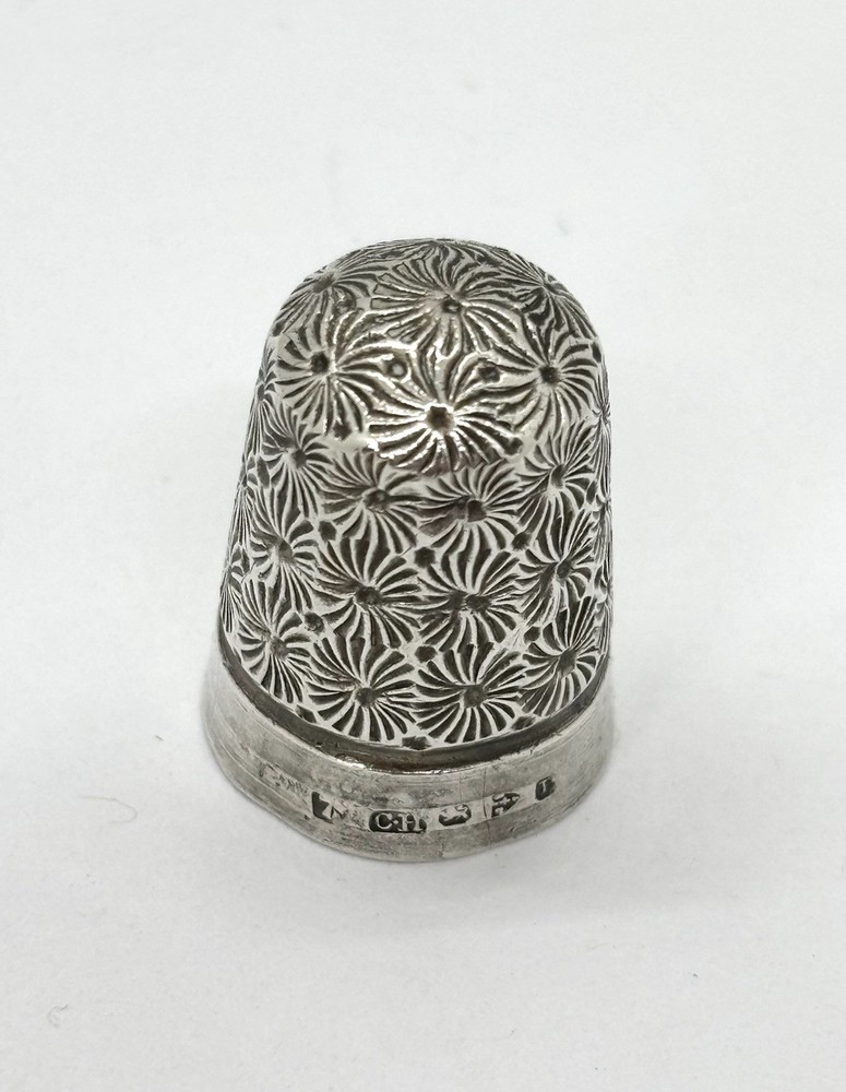 Antique Solid Silver Silver Charles Horner Thimble - 6g / Size 7