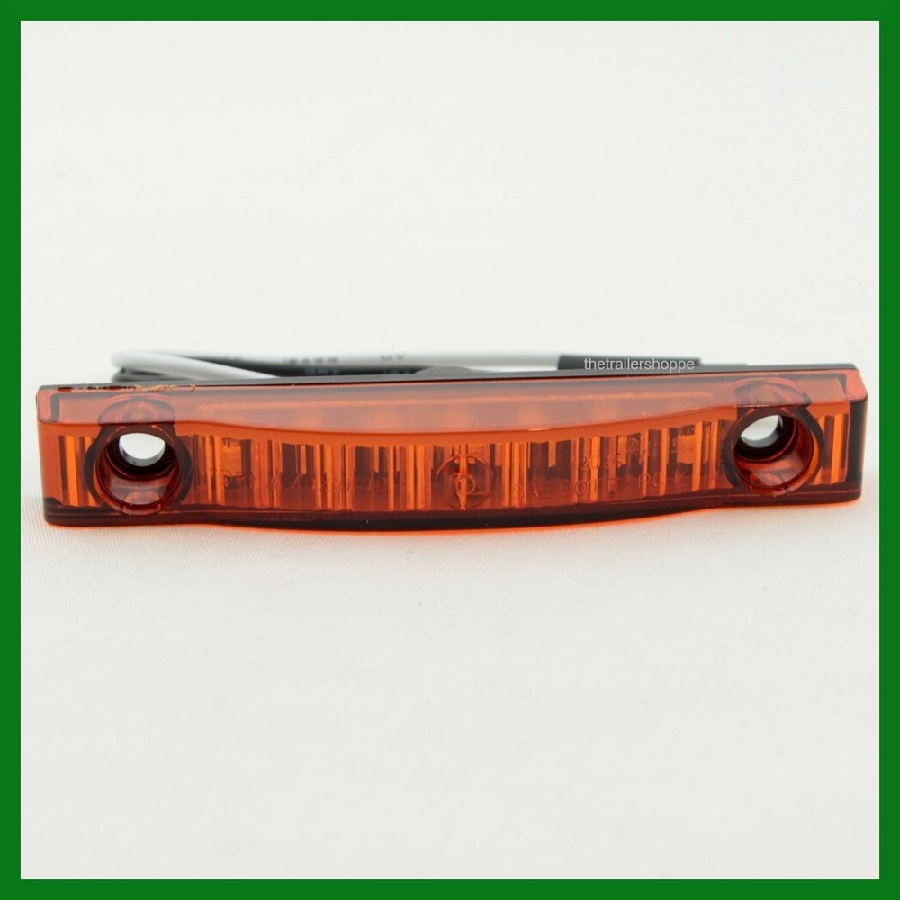 Maxxima Thin Line Side Marker Clearance light 7 LED Amber Lens 5/8 X 4