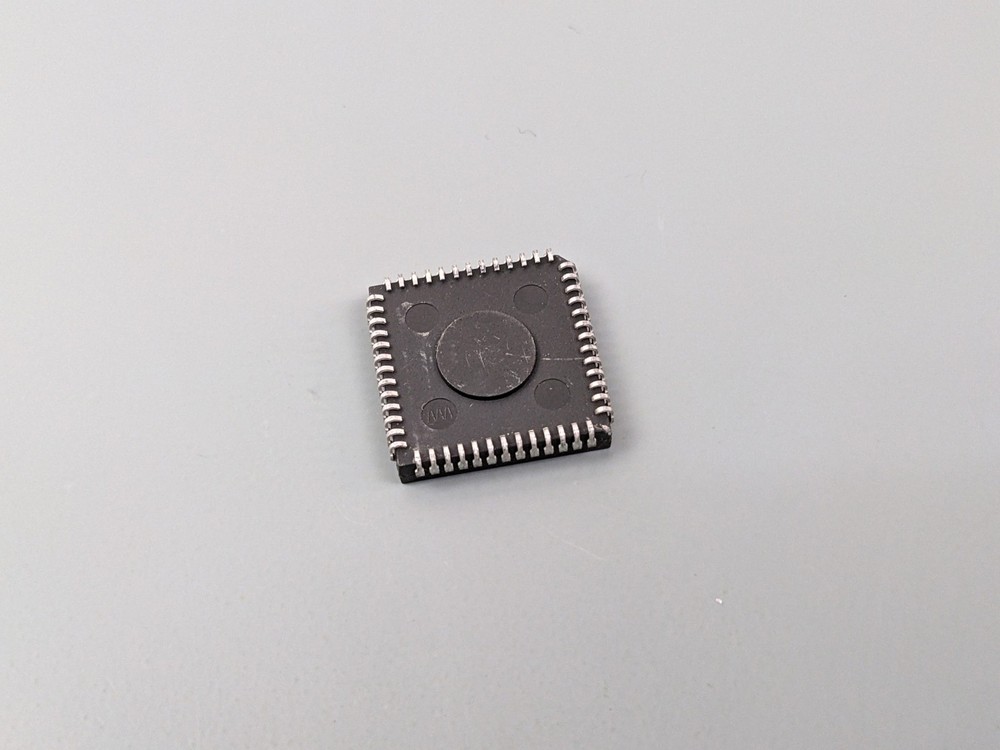 (2) Signetics SCN26562C4A52 Dual UART ICs