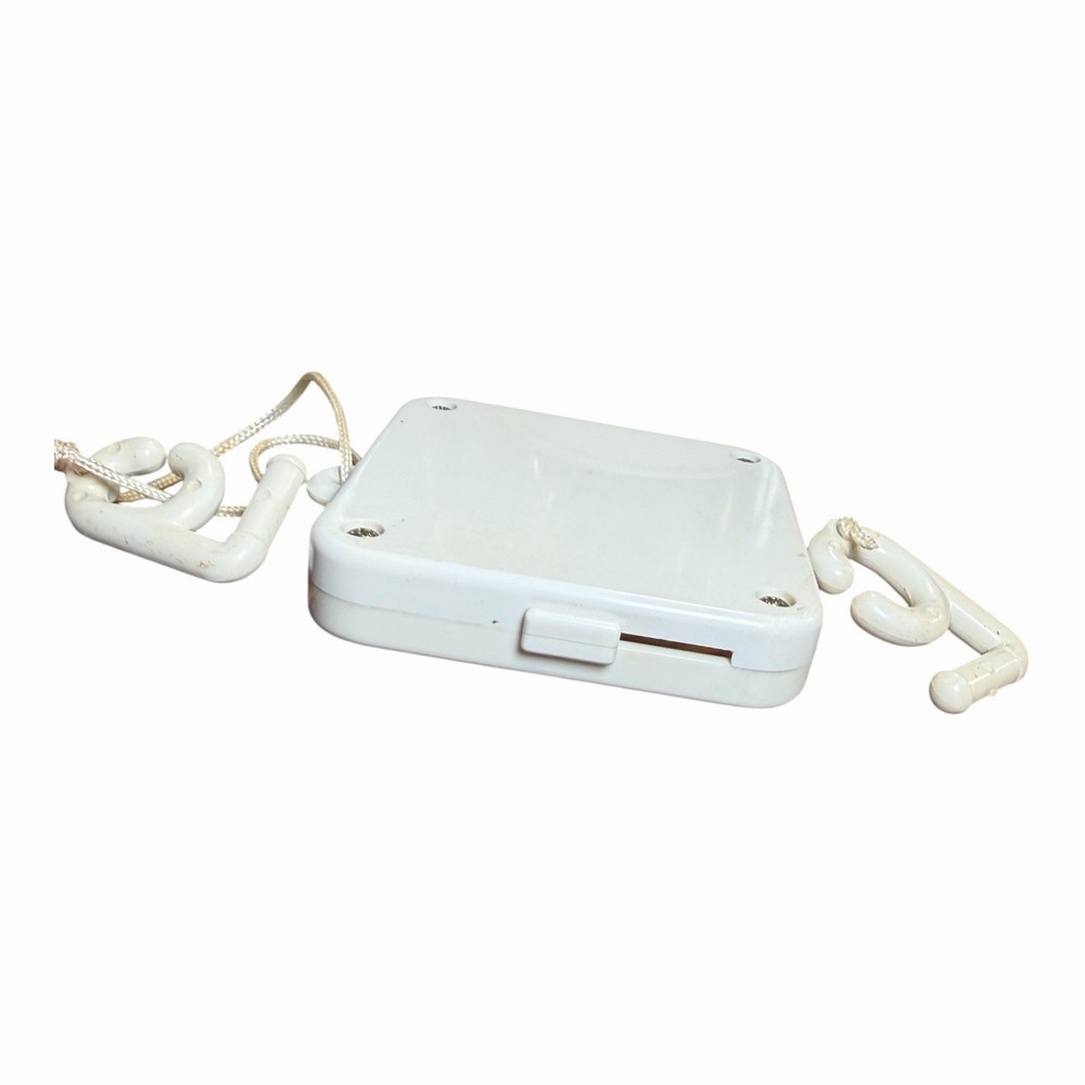 Valterra Portable Retractable Clothes Line RV