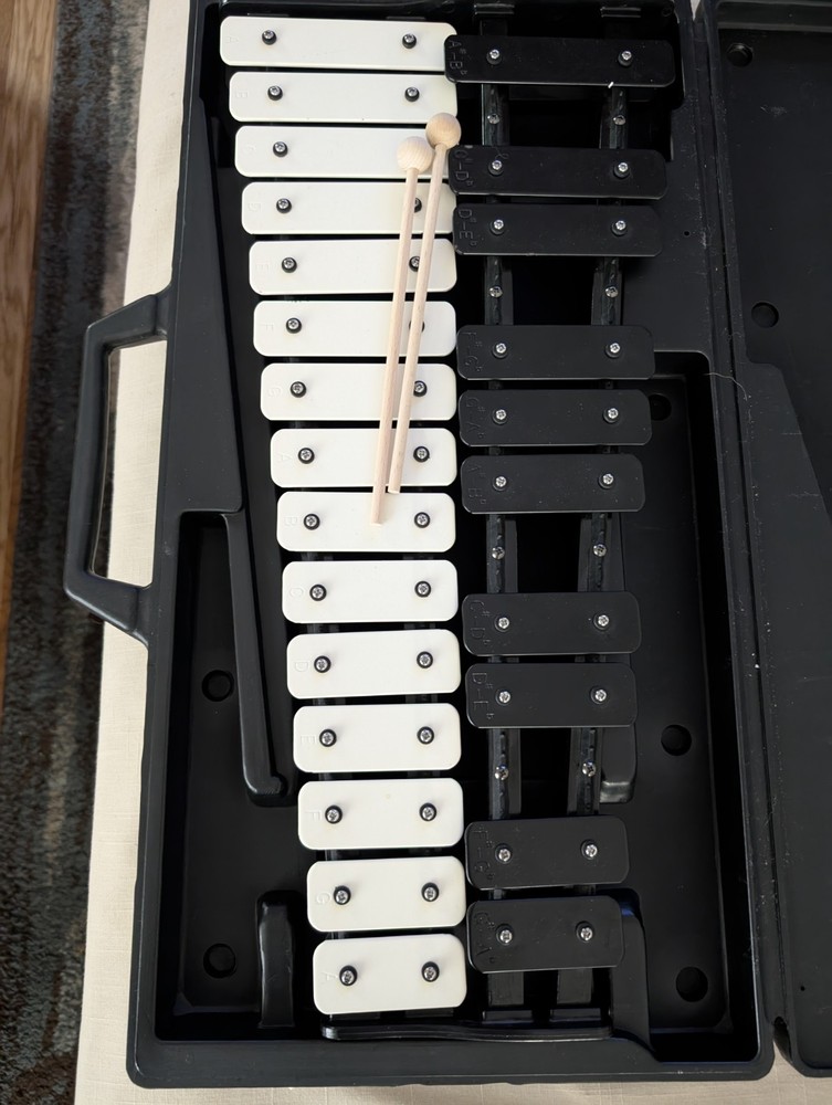 CB Percussion 25 Note Xylophone With Case