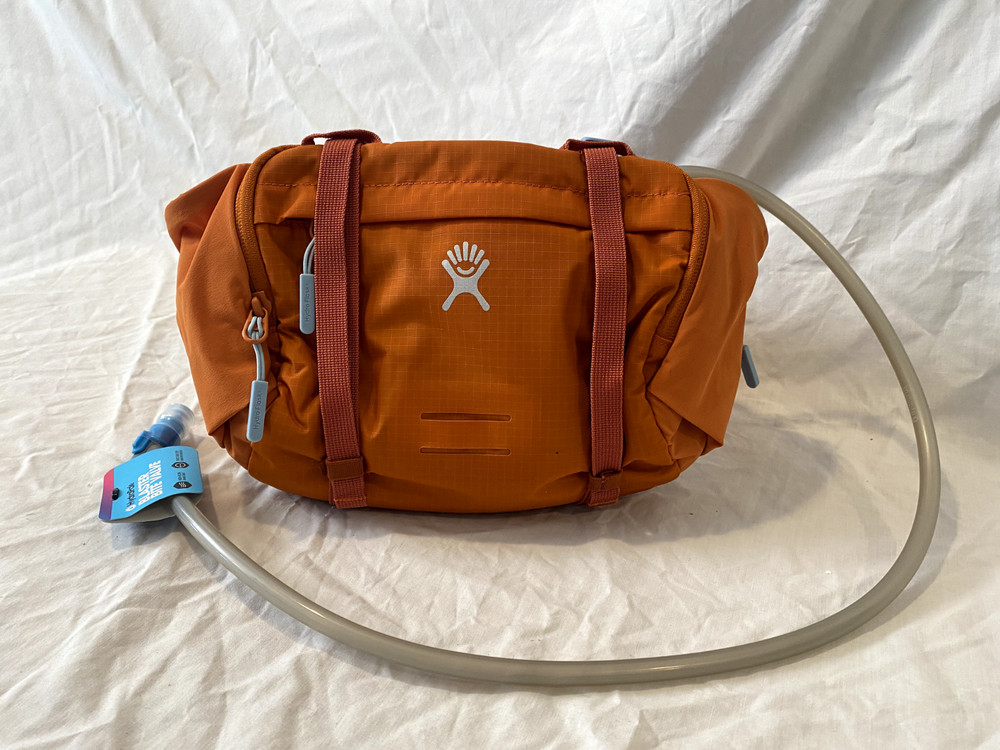 Hydro Flask 5 L Down Shift Hydration Hip Pack- Bronze