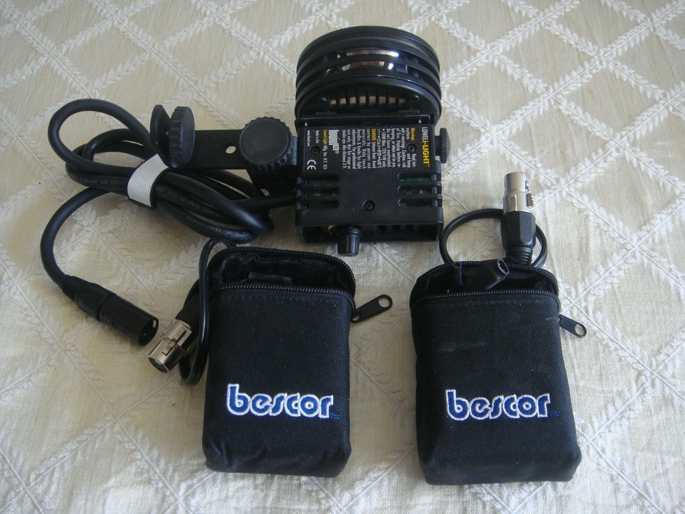 LOWEL- LIGHT With 2 Bescor Battery Packs.