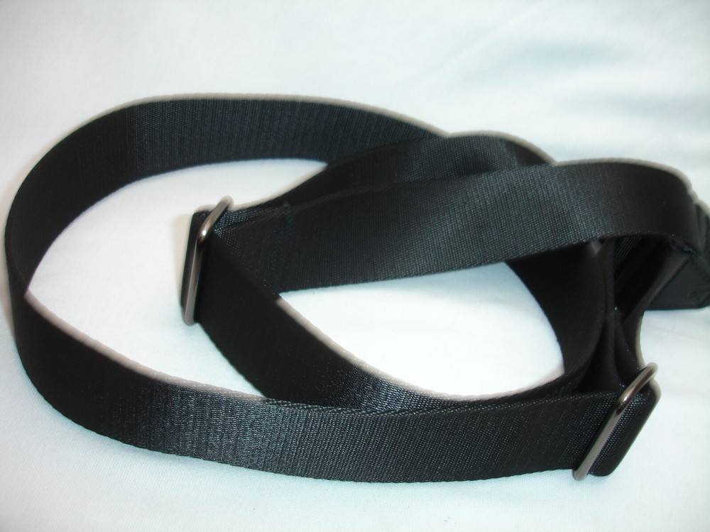 Camera Neck / Sling Strap in Black