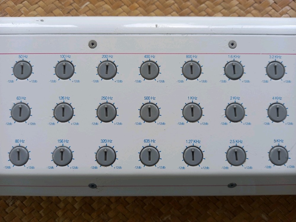 Old School Precision Power DEQ 230 White