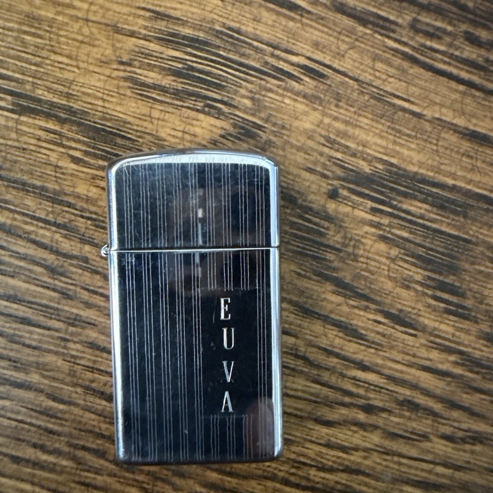 Zippo Slim Lighter Vintage 1981 Vertical Lines EUVA