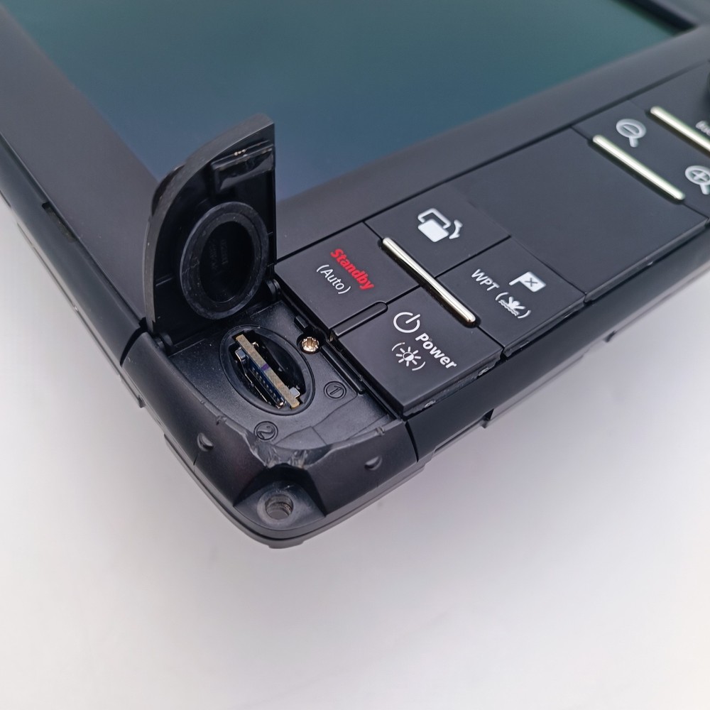 Raymarine e125 HybridTouch MFD Display Chartplotter Radar Display E70023 & Cover