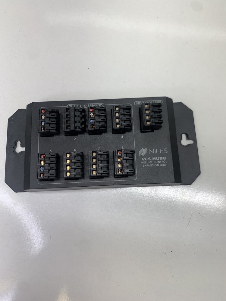 Niles VCS-HUB8 Volume Control Expansion Hub 8 Output