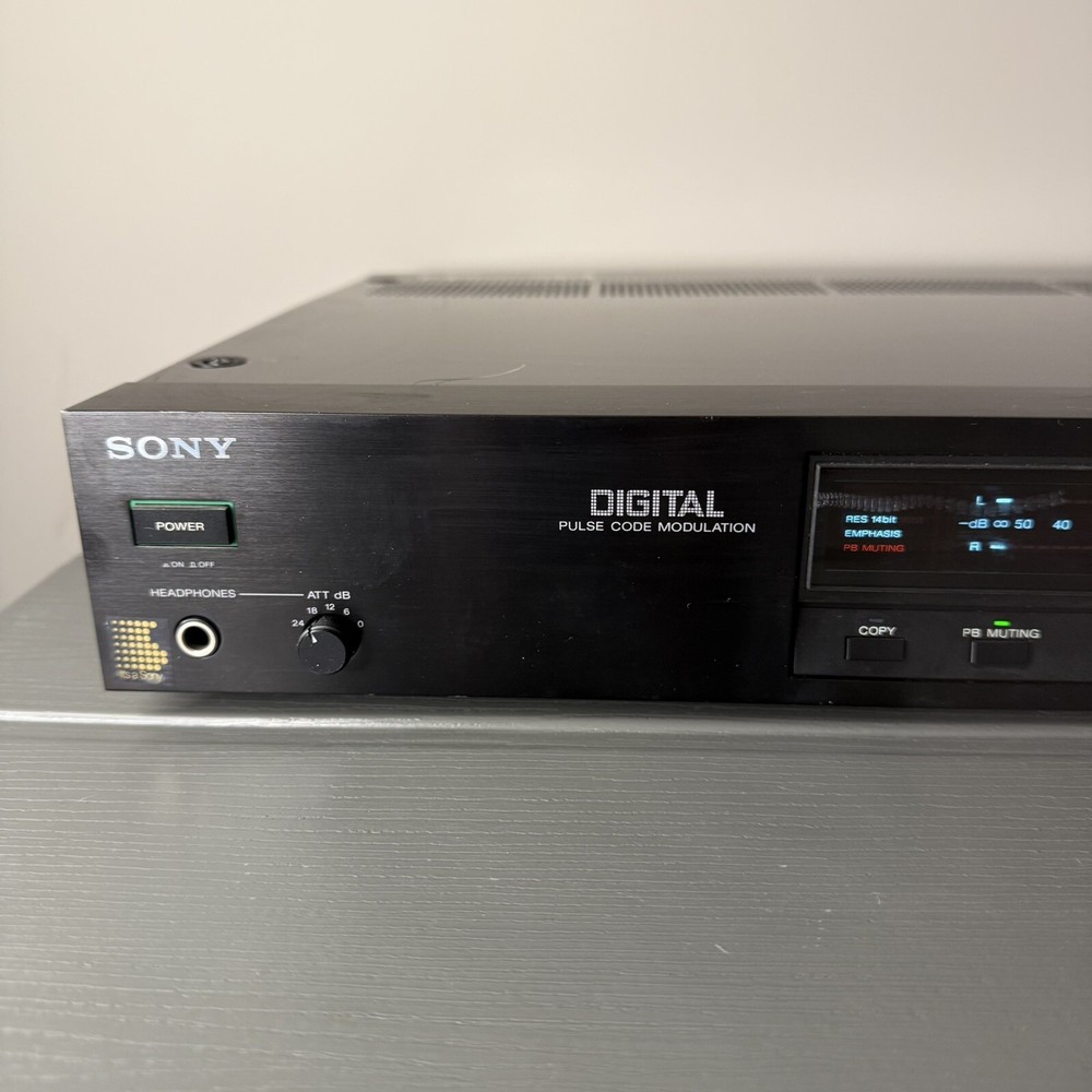 Sony pcm-701 ES Espirit Series Digital Processor