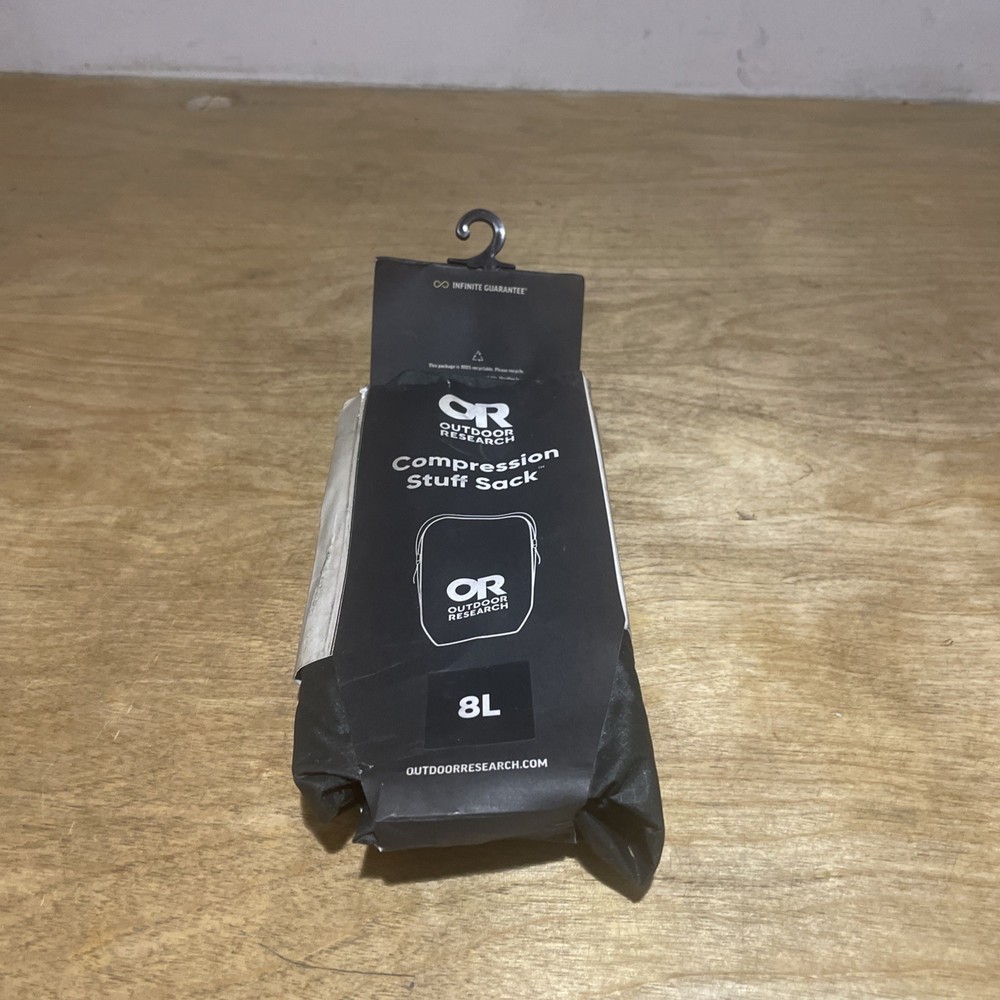 Outdoor Research 8 L Black Compression Stuff Sack