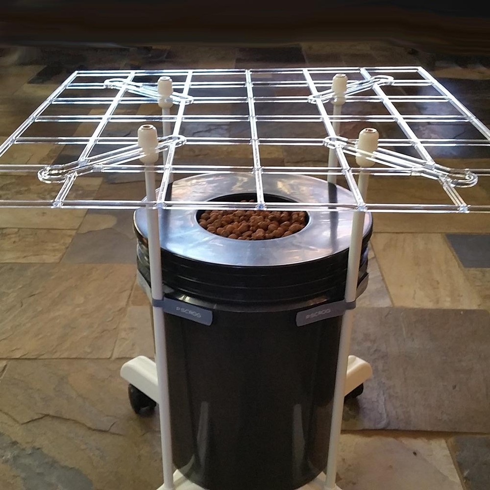 ScrOG Kit - "P SCROG Single Screen System" using a DWC bucket
