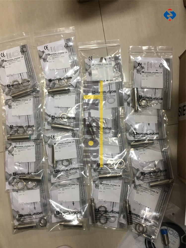 1PCS New PEPPERL+FUCHS INDUCTIVE NBB8-18GM50-E2-V1 Sensor&Proximity Switch