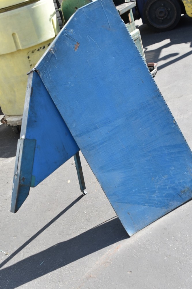 Stephen Bader Space Saver belt grinder