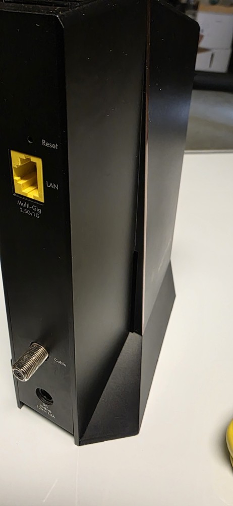 NETGEAR Nighthawk CM2000 DOCSIS 3.1 2.5Gbps Cable Modem Tested Working