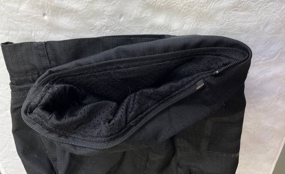 Shift Advanced Racing Technology Black Shorts Size 32