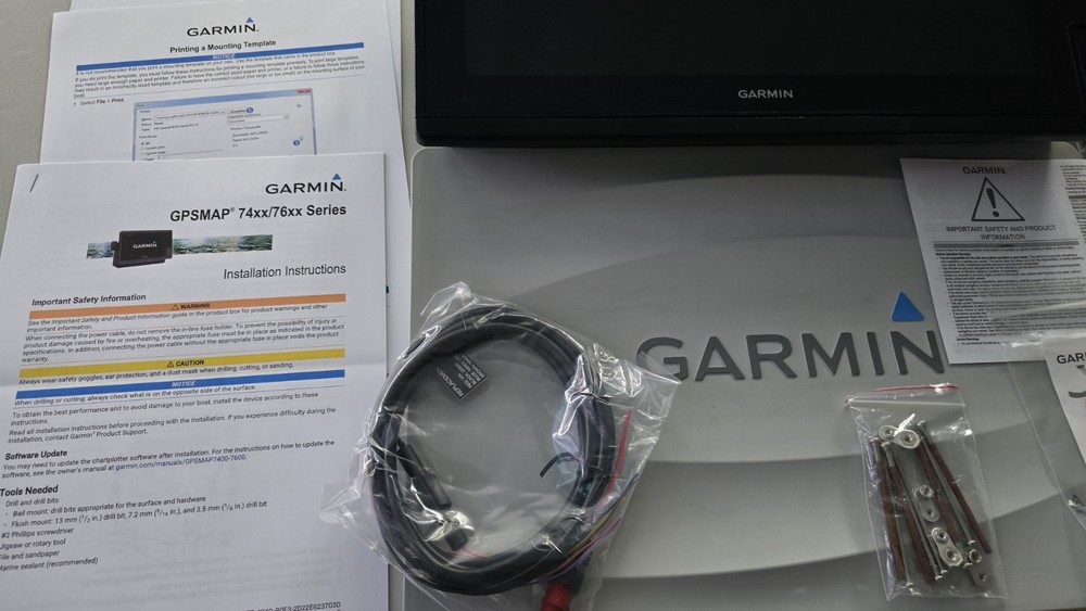 Garmin GPSMAP 7616 – 16” Touchscreen Chartplotter – Fully Tested
