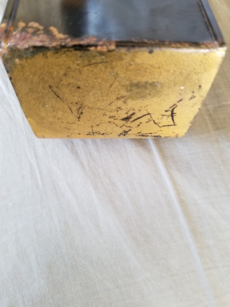 PN Co Wall Match Holder