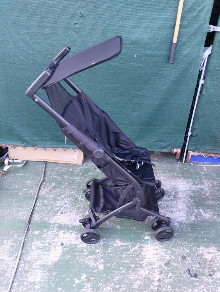 Delta Children's stroller rear single wheel. Size 4-5/8"