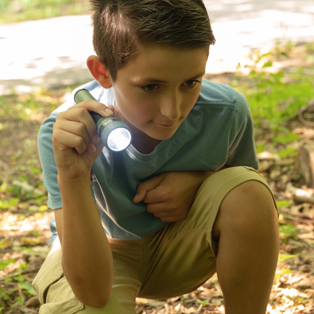 Carson AdventurePak - Binocular, Compass, Flashlight, Whistle, : HU-401