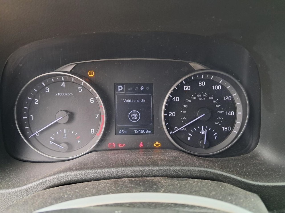 ELANTRA 2017 Glove Box 4918862