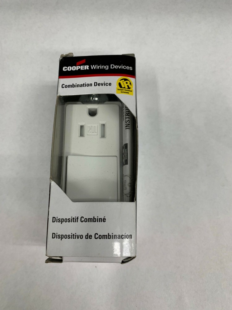 Cooper Wiring Devices TR7730W Single Pole Switch & Grounding Receptacle