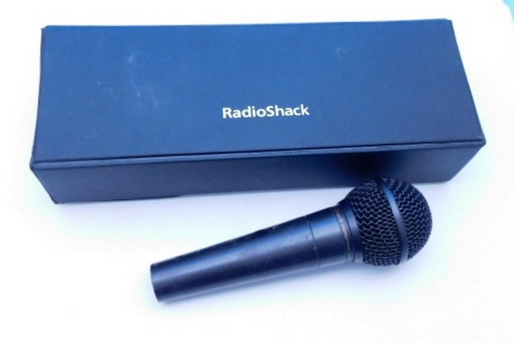 Radio Shack Unidirectional Dynamic Microphone Pre-owned Tested  Karaoke