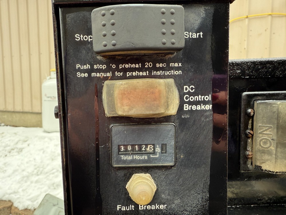 Cummins Onan generator CMSD 6000 6KW 3012 hours