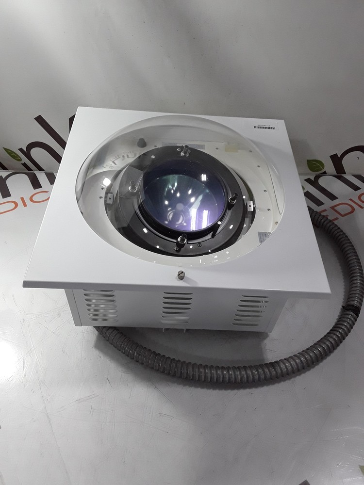 Skytron Mini Argos Surgical Light