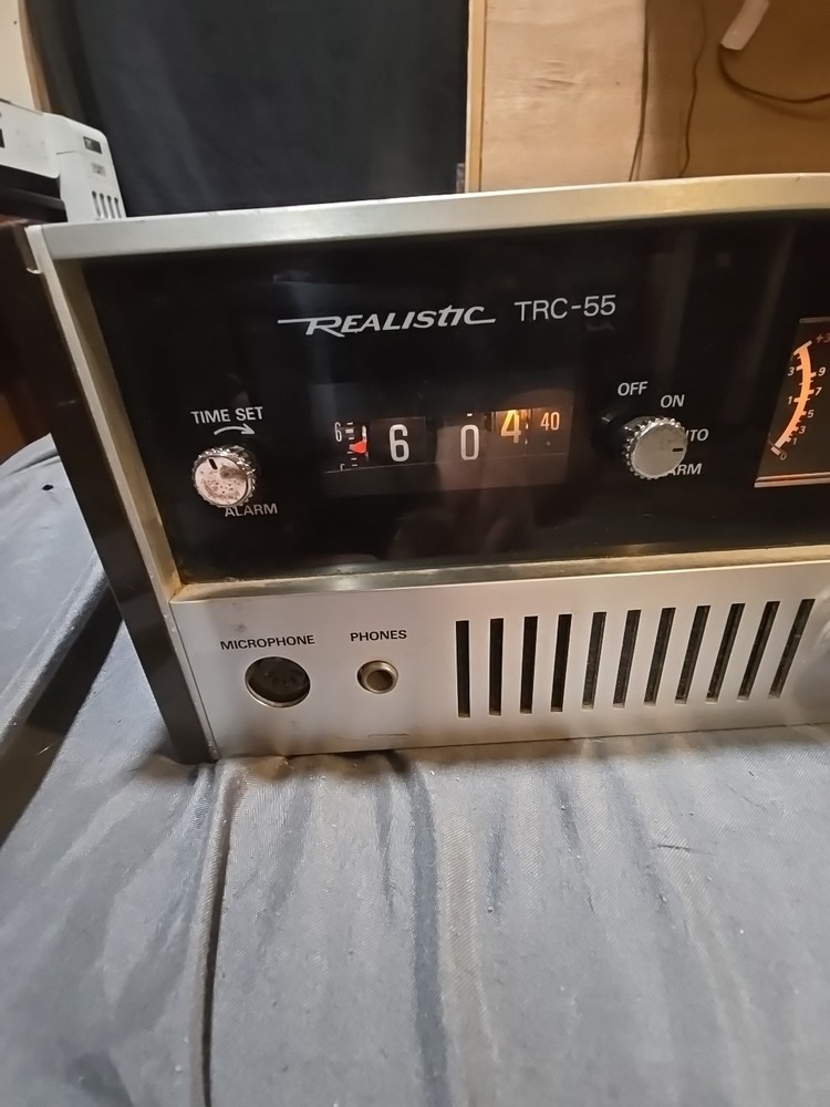 Vintage Realistic TRC-55 CB Transceiver Needs Mic