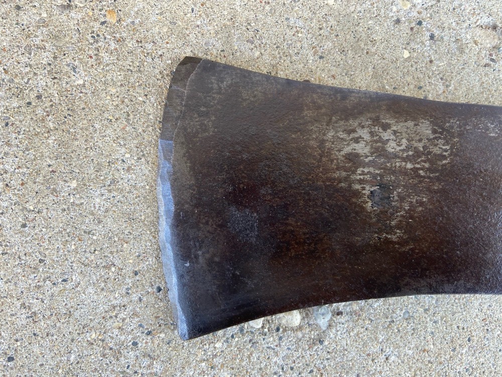 VINTAGE OLYMPIA SINGLE BIT AXE HEAD 2.9 POUNDS