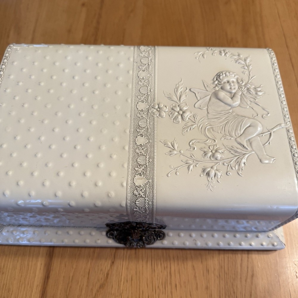 Fancy Vanity Victorian Celluloid Embossed Box with Comb Brush *READ*