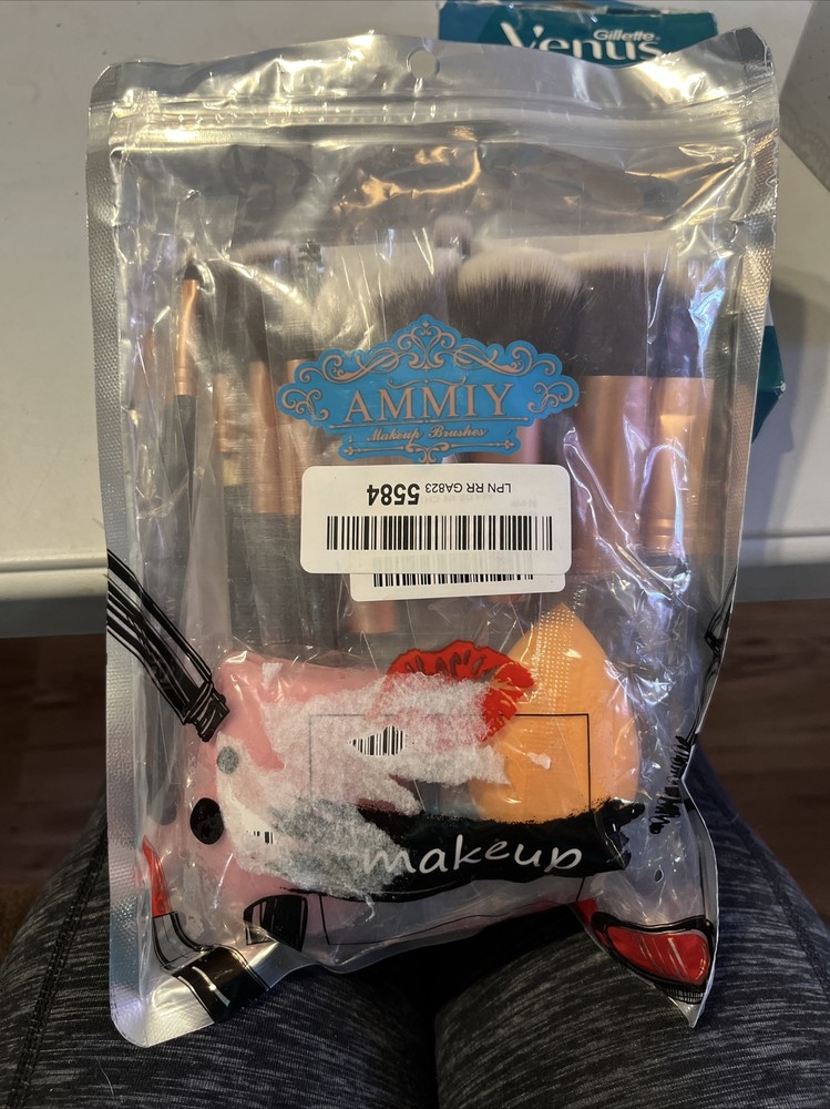 Makeup Brushes Ammiy 14 Piece New