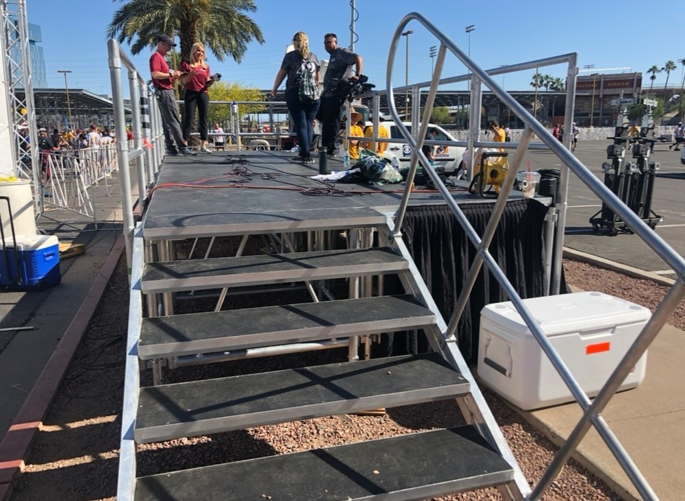 Professional Modular Mobile Stage System for Sale – Complete Turnkey Package